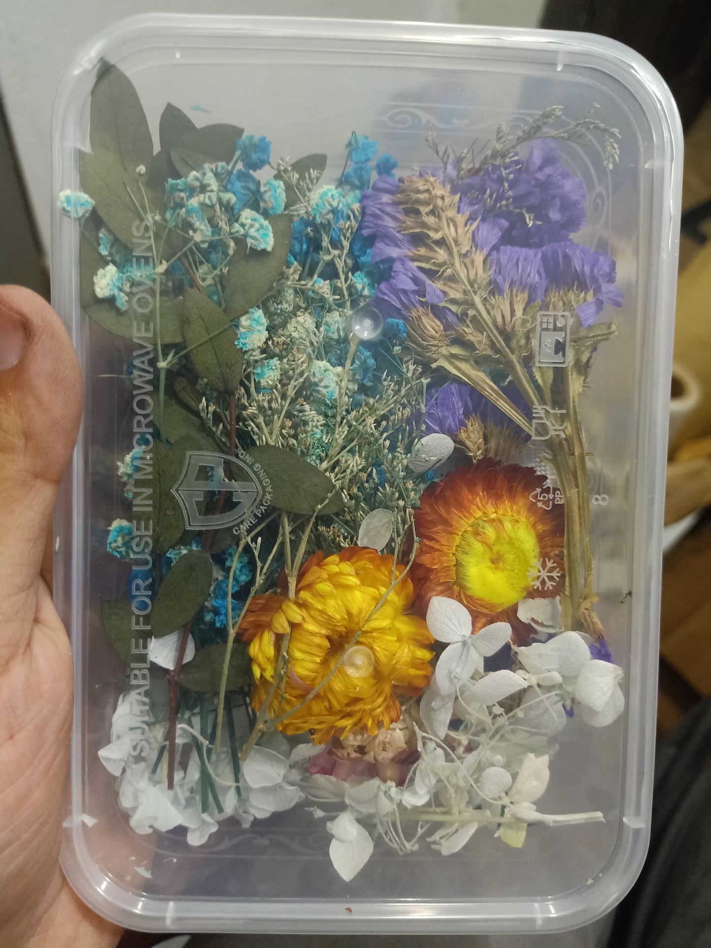 Dried Flowers Box DIY Eternal Flower Kit for Photo Frame Floral Art Craft Material Set for Women and Girls