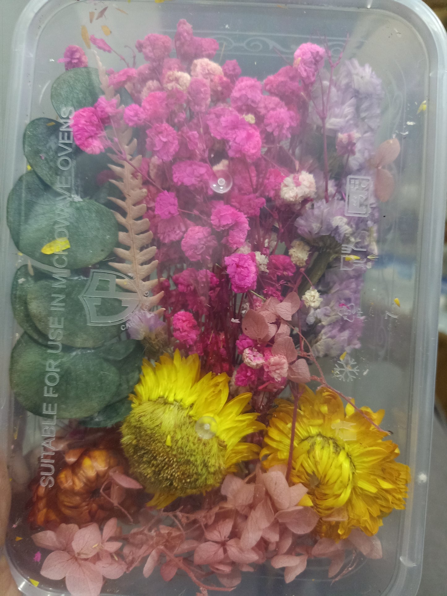 Dried Flowers Box DIY Eternal Flower Kit for Photo Frame Floral Art Craft Material Set for Women and Girls