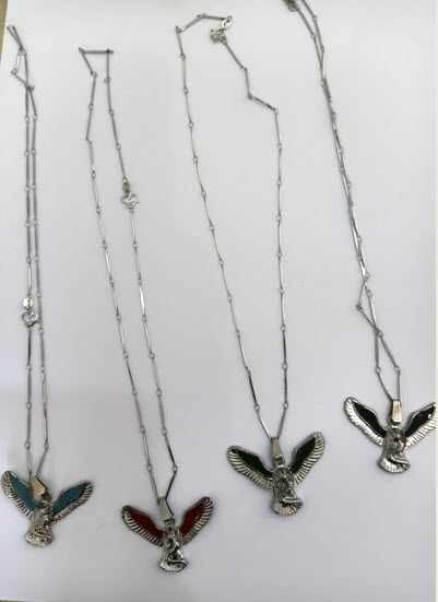 1 Piece Eagle Chain Necklace for Boys and Girls Wings of Style Elegant necklace for Unisex