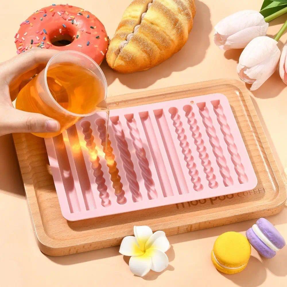High Quality 12 Cavity Chocolate Molds Strip Non-stick DIY Pretzel Stick Mold Silicone Fondant Mould Themed Party Props