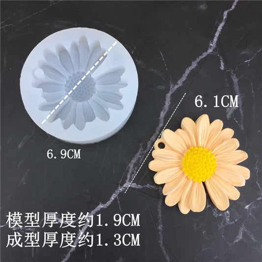 Daisy & Chrysanthemum Flower Silicone Mold for Crafts