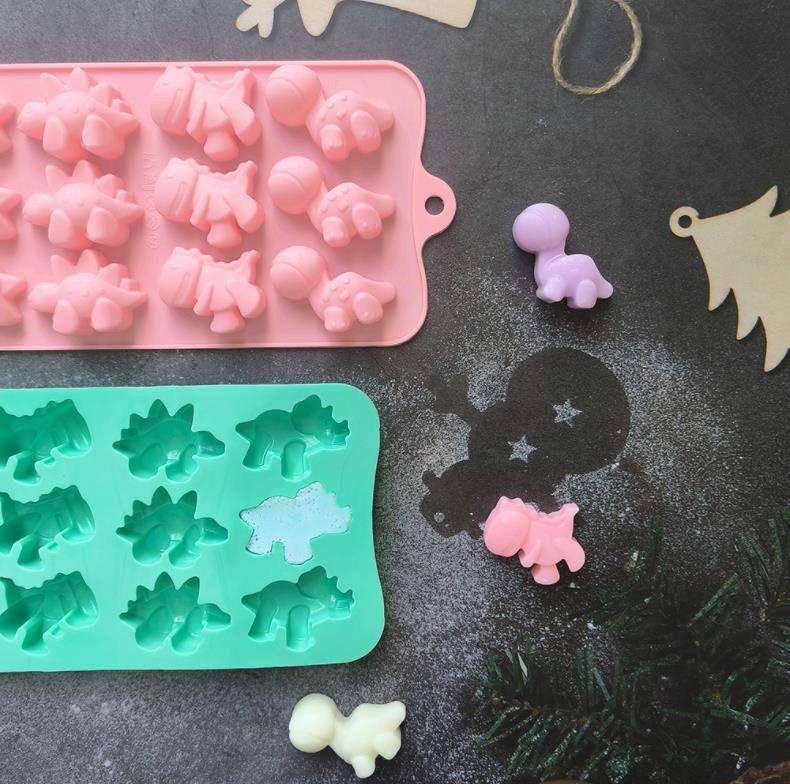 Dinosaur 12 in 1 Silicone Ice & Candy Mold